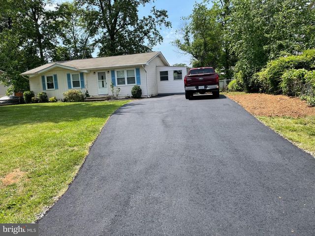 104 LARK LN, Stafford, VA 22556