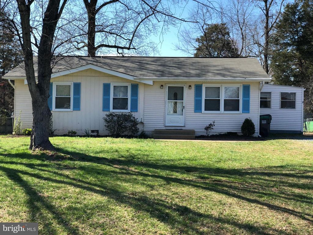 104 LARK LN, Stafford, VA 22556