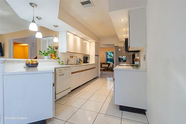 19907 Villa Lante Pl, Boca Raton, FL 33434