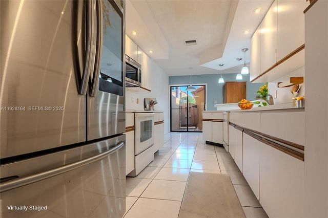 19907 Villa Lante Pl, Boca Raton, FL 33434