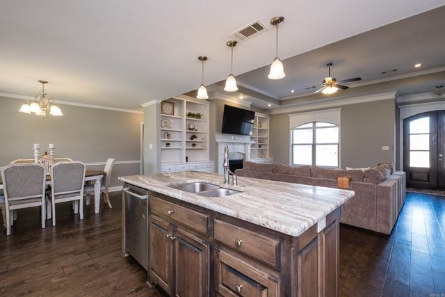 3115 Tobiano Circle, Benton, AR 72015