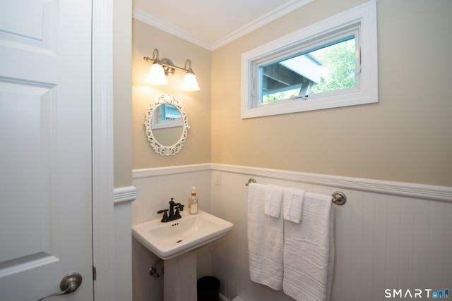 119 Great Hammock Road, Old Saybrook, CT 06475