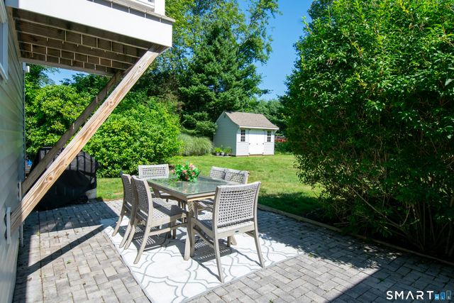 119 Great Hammock Road, Old Saybrook, CT 06475
