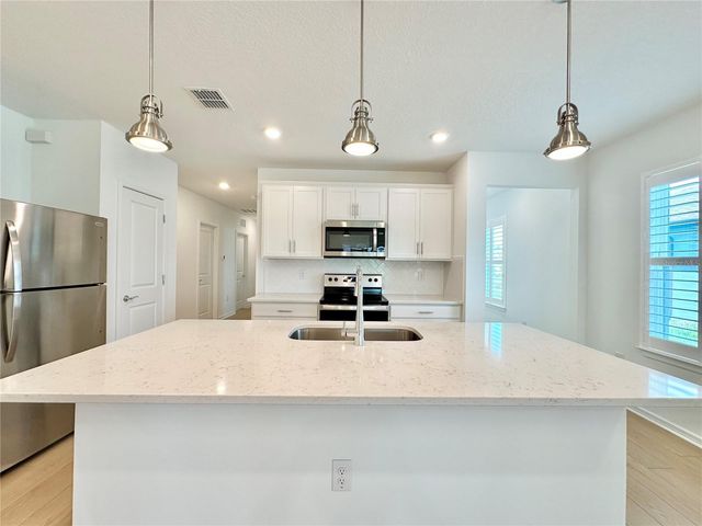 5543 SW 85TH AVENUE ROAD, Ocala, FL 34481