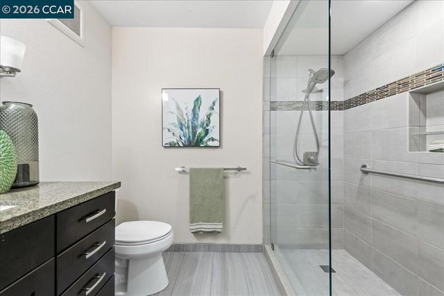 1112 Rockledge Ln 6, Walnut Creek, CA 94595