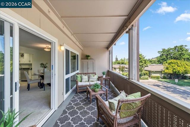 1112 Rockledge Ln 6, Walnut Creek, CA 94595