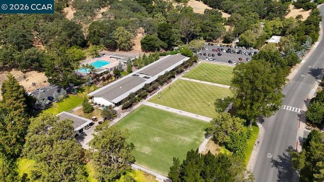 1112 Rockledge Ln 6, Walnut Creek, CA 94595