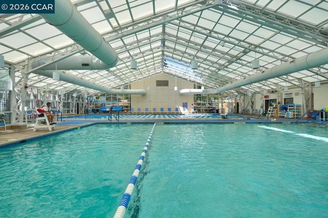 1112 Rockledge Ln 6, Walnut Creek, CA 94595