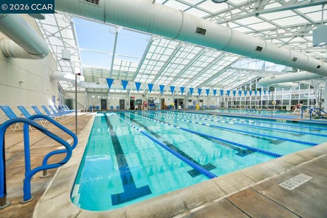 1112 Rockledge Ln 6, Walnut Creek, CA 94595