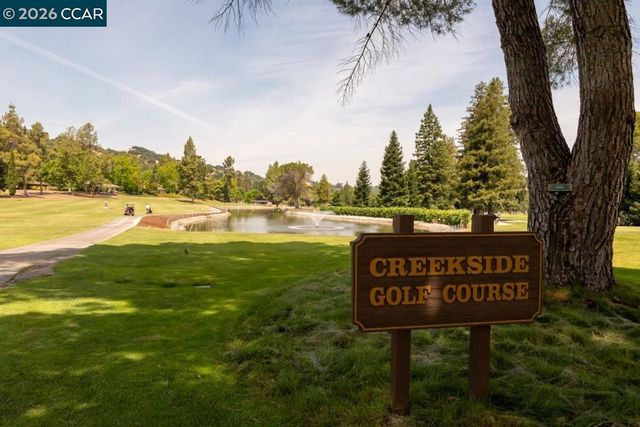 1112 Rockledge Ln 6, Walnut Creek, CA 94595