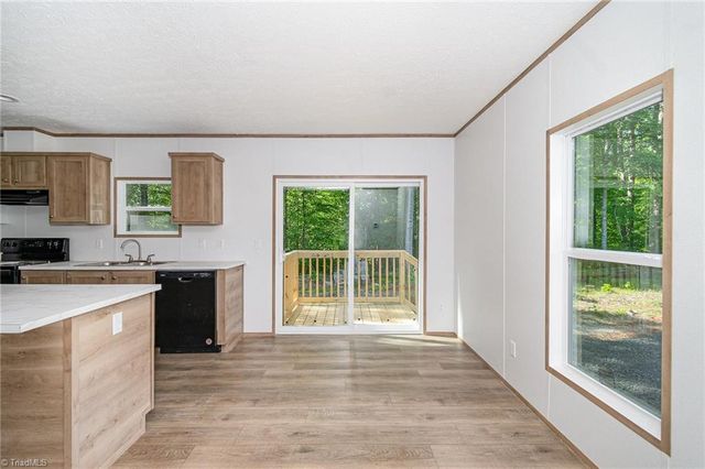 270 Big Oak Trail, Browns Summit, NC 27214
