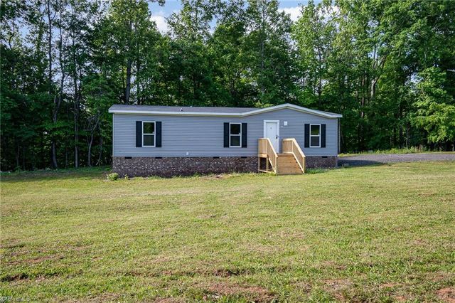 270 Big Oak Trail, Browns Summit, NC 27214