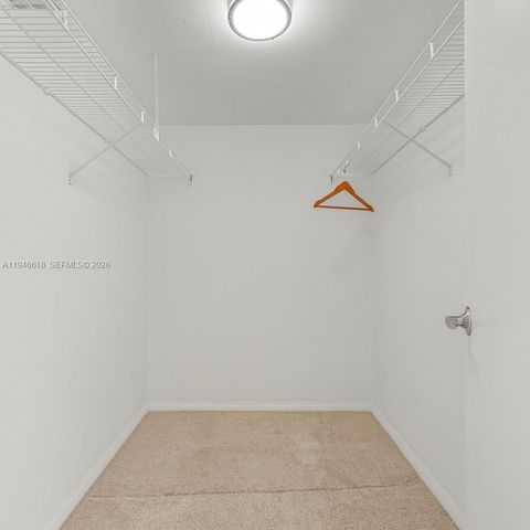 3121 NE 51st St 203E, Fort Lauderdale, FL 33308