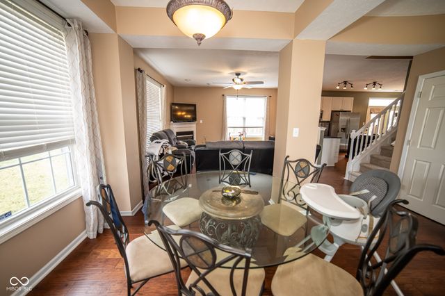 1763 Red Phister Drive, Avon, IN 46123