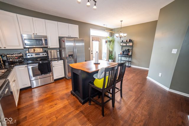 1763 Red Phister Drive, Avon, IN 46123