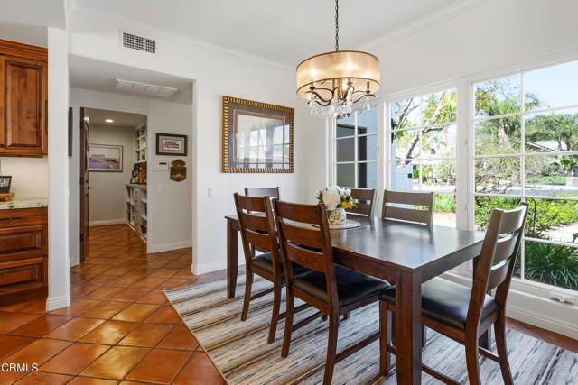 2296 Applewood Lane, Camarillo, CA 93012