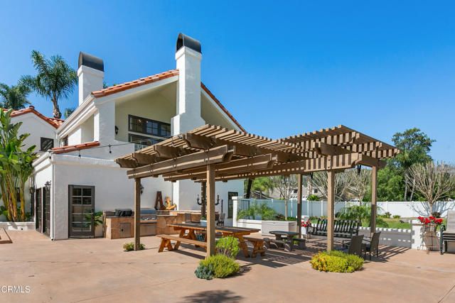 2296 Applewood Lane, Camarillo, CA 93012