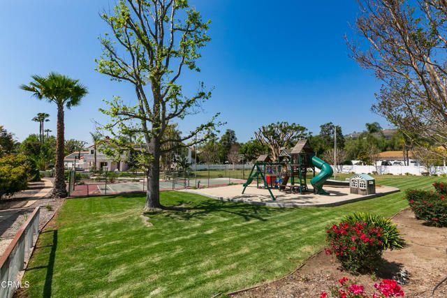 2296 Applewood Lane, Camarillo, CA 93012