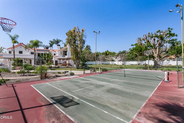 2296 Applewood Lane, Camarillo, CA 93012