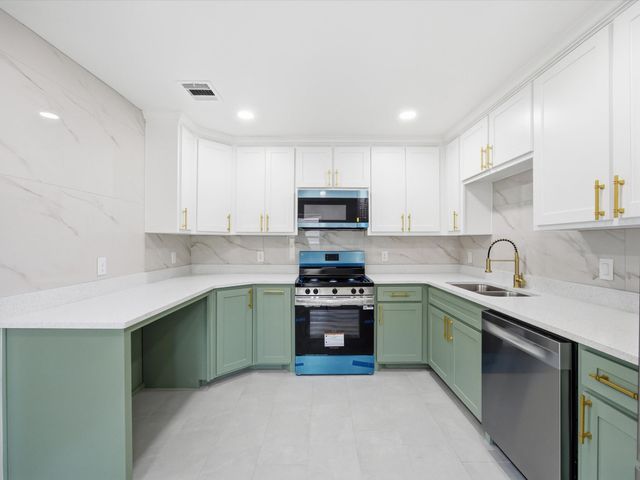 10270 Kilkenny Place, Dallas, TX 75228