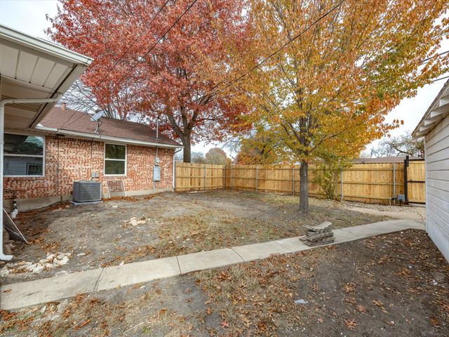 10270 Kilkenny Place, Dallas, TX 75228