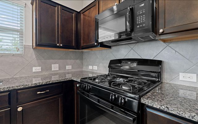 3724 Alpine Autumn DR, Austin, TX 78744