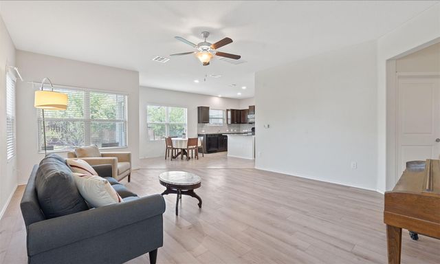 3724 Alpine Autumn DR, Austin, TX 78744
