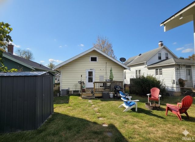 1049 Shore Drive, Fort Wayne, IN 46805