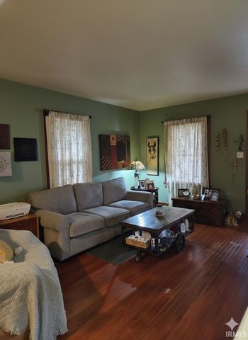 1049 Shore Drive, Fort Wayne, IN 46805