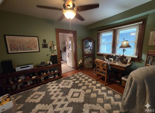 1049 Shore Drive, Fort Wayne, IN 46805