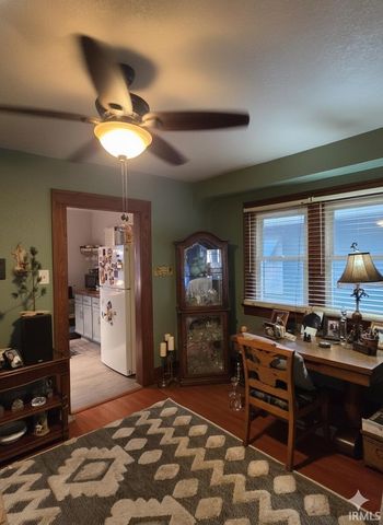 1049 Shore Drive, Fort Wayne, IN 46805