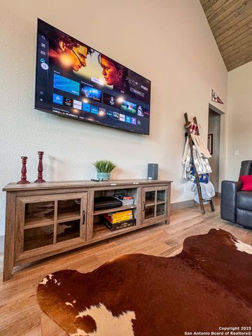 34 Lazy Day, Concan, TX 78838