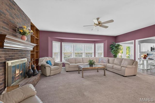 3445 Riverchase Parkway, St Charles, MO 63301