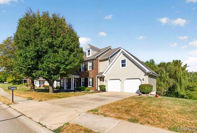 3445 Riverchase Parkway, St Charles, MO 63301