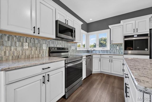 3445 Riverchase Parkway, St Charles, MO 63301
