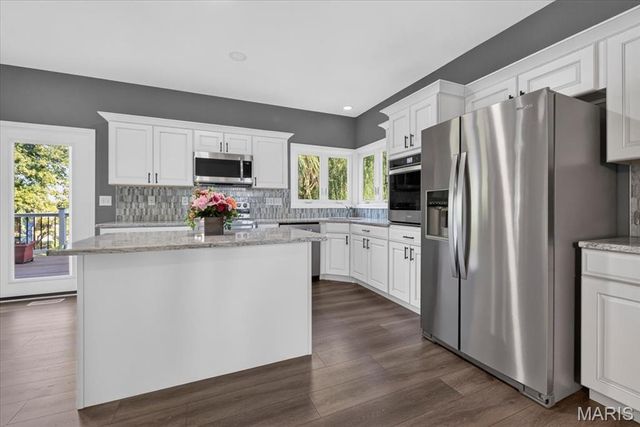 3445 Riverchase Parkway, St Charles, MO 63301