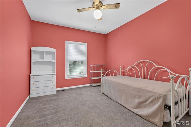 3445 Riverchase Parkway, St Charles, MO 63301