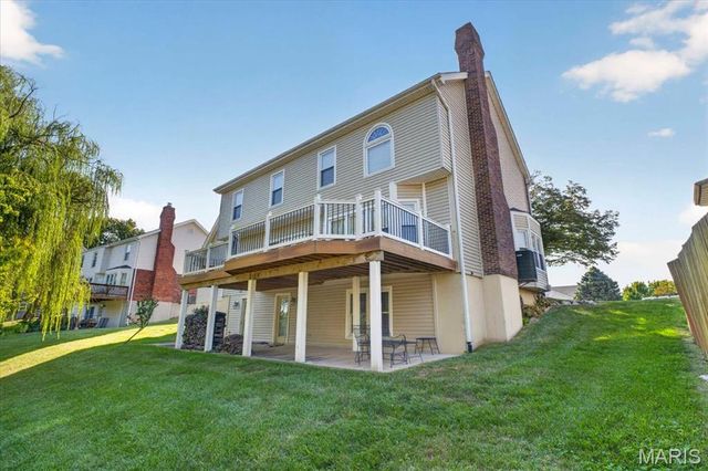 3445 Riverchase Parkway, St Charles, MO 63301