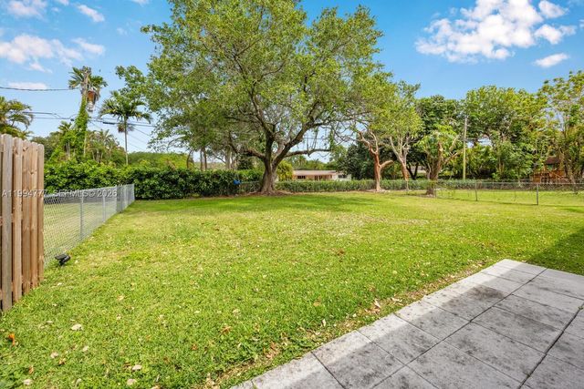 11401 SW 81st Rd -, Pinecrest, FL 33156