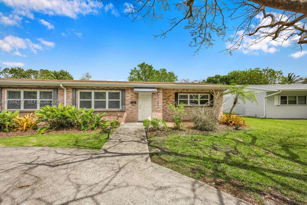 11401 SW 81st Rd -, Pinecrest, FL 33156