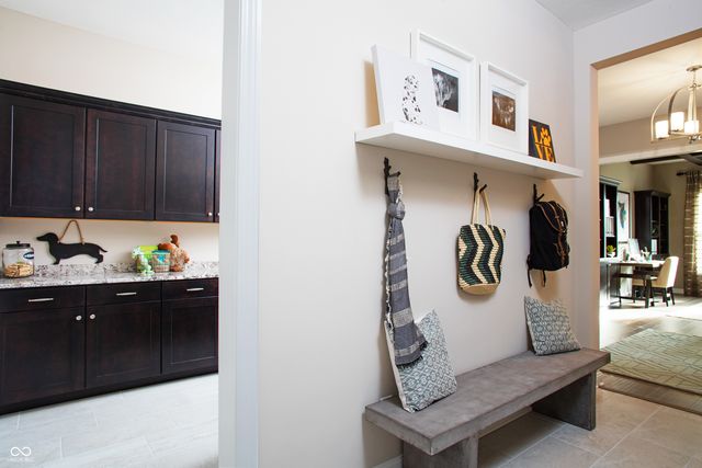 6688 Thresher Pass, Mccordsville, IN 46055