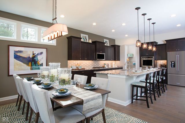 6688 Thresher Pass, Mccordsville, IN 46055