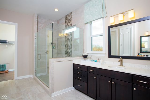 6688 Thresher Pass, Mccordsville, IN 46055