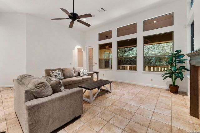 7 Littlemill, San Antonio, TX 78259