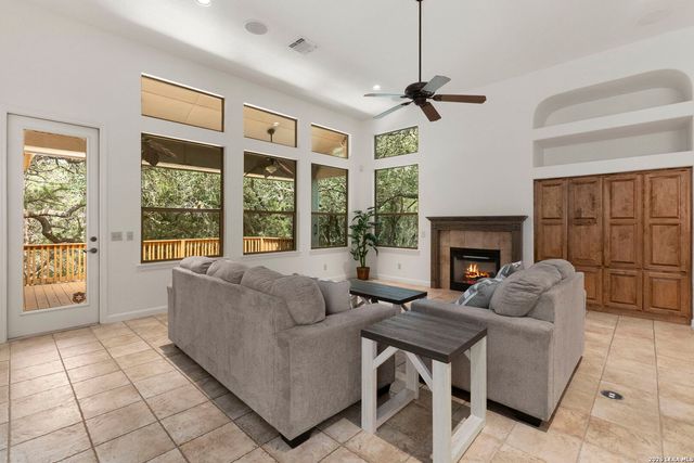 7 Littlemill, San Antonio, TX 78259