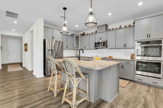 14 Mainland Lakes Dr, Bluffton, SC 29910