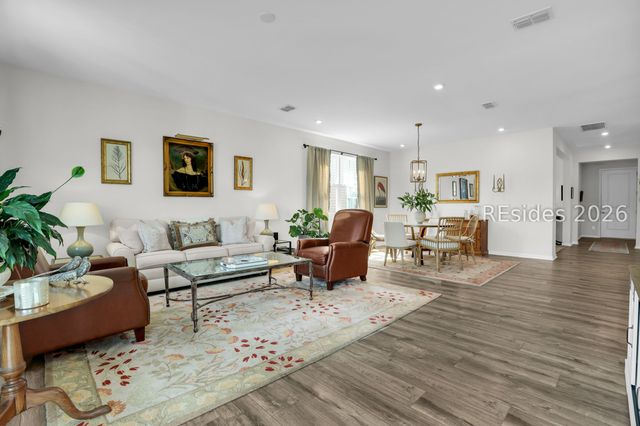 14 Mainland Lakes Dr, Bluffton, SC 29910