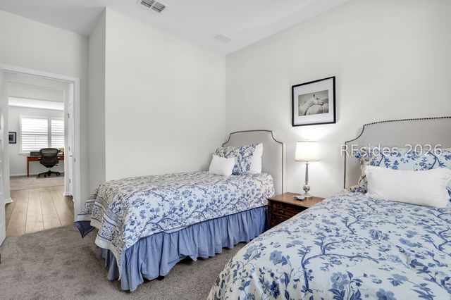 14 Mainland Lakes Dr, Bluffton, SC 29910