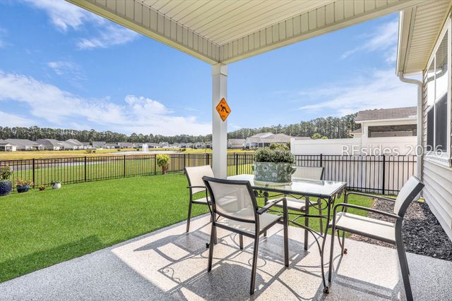 14 Mainland Lakes Dr, Bluffton, SC 29910