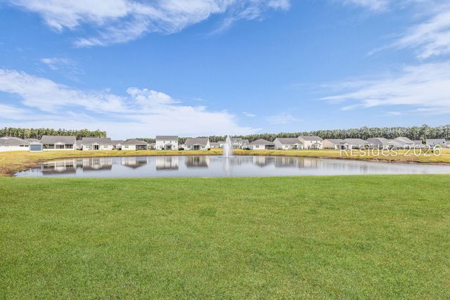 14 Mainland Lakes Dr, Bluffton, SC 29910